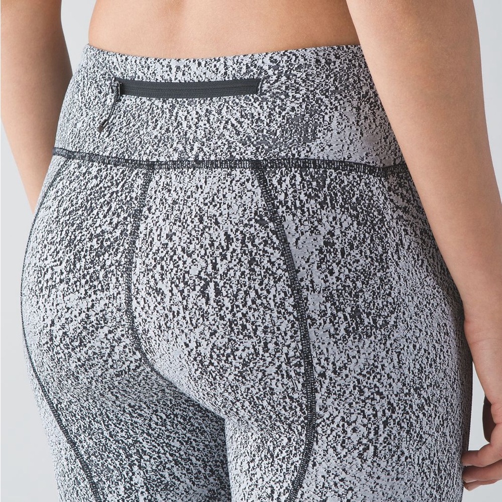 Lululemon Pace Rival Crop - Picture 3 of 15
